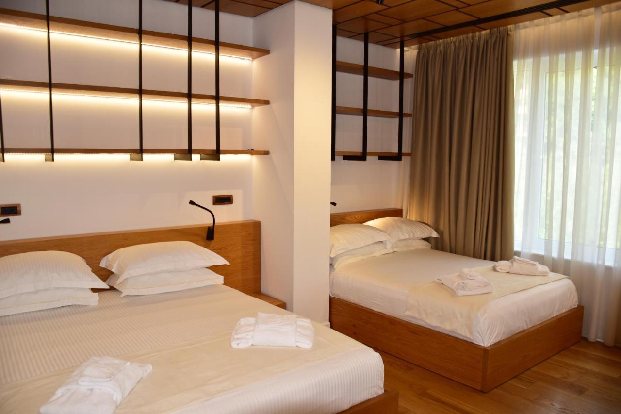Hotel Ergi'S Durrës Eksteriør billede