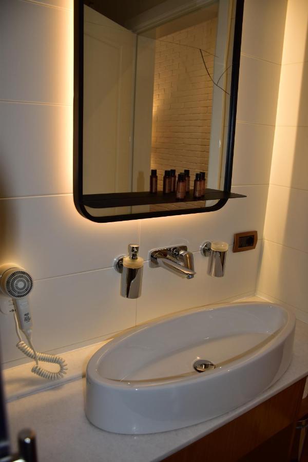 Hotel Ergi'S Durrës Eksteriør billede